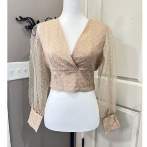 Altar’d State Swiss Dot Sheer Sleeve Cropped Blouse Size M Beige NWT